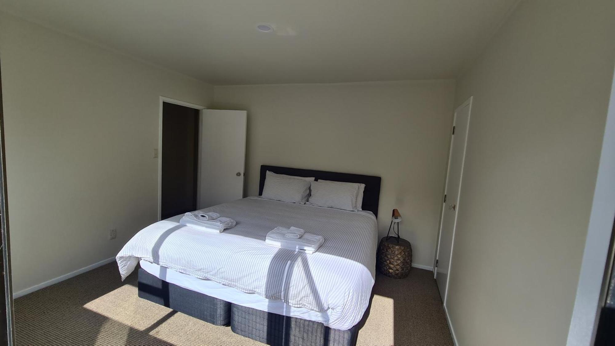 2 Bedroom Home, City And Sea Views Auckland Exterior photo